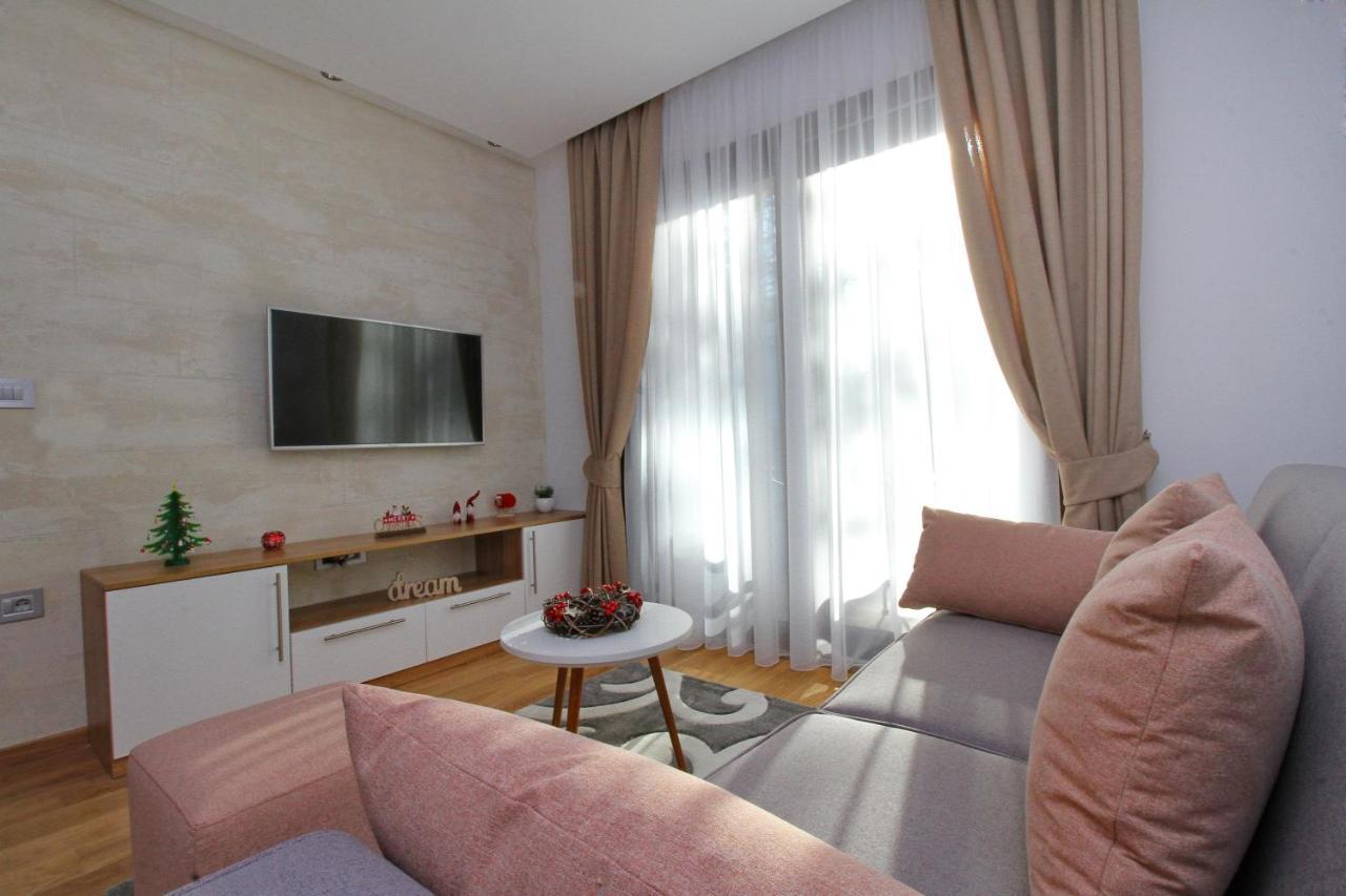 Time Out Lux apartmani Zlatibor Bagian luar foto